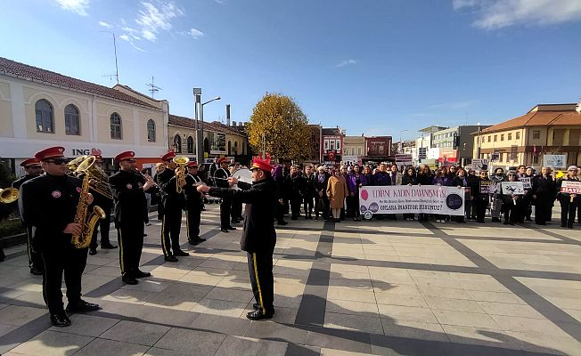 KADIN DAYANIŞMASINDAN ‘ŞİDDETE HAYIR’