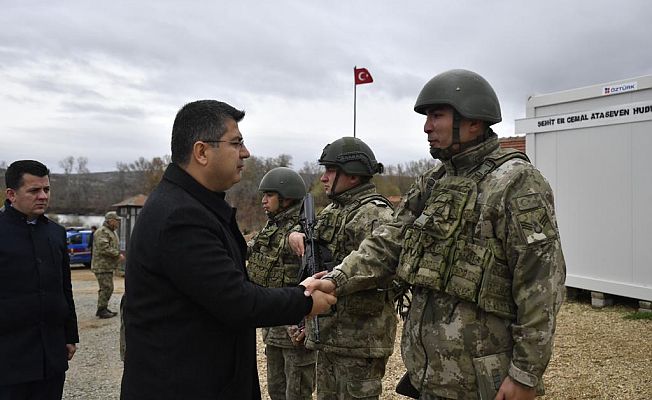 VALİ KIRBIYIK'TAN HUDUT KARAKOLLARINA ZİYARET