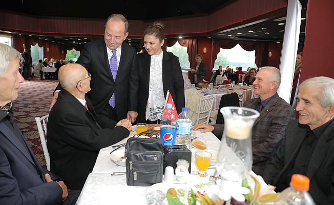 “ÖĞRETMENİN BÜTÜN YAŞAMI ÖĞRETMEKLE GEÇER”