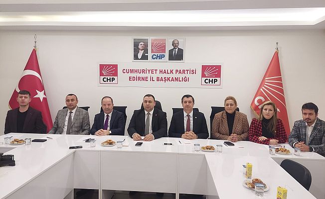 CHP’DEN GÖVDE GÖSTERİSİ