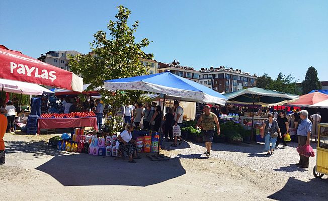 CUMARTESİ PAZARI YENİ YERİNDE