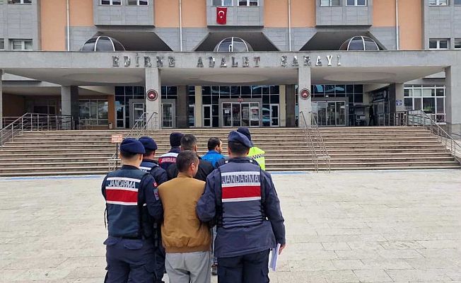 5 SİLAHLI TERÖR ÖRGÜTÜ ÜYESİ SINIR BÖLGESİNDE YAKALANDI