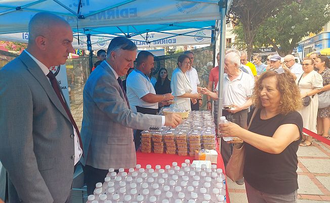 SOSYAL YARDIMLAŞMA'DAN AŞURE