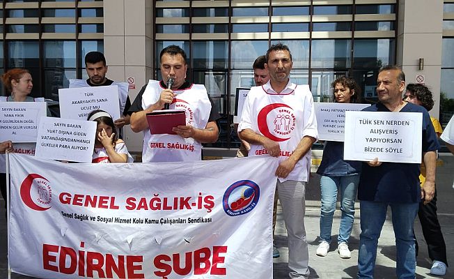 SAĞLIK ÇALIŞANLARINDAN PROTESTO