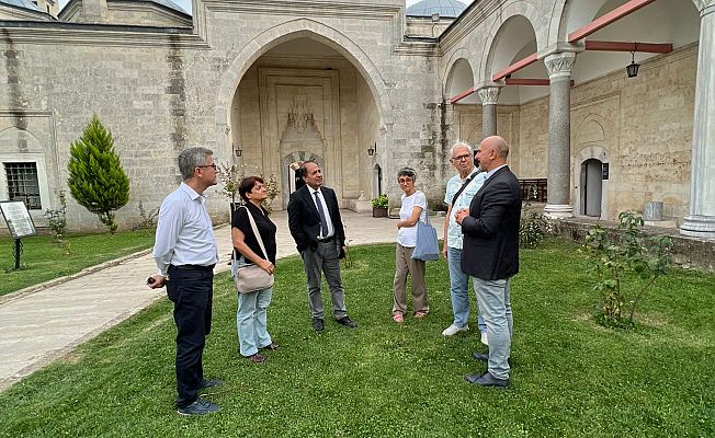 ETTDER'DEN ŞENGÜL'E TEBRİK ZİYARETİ