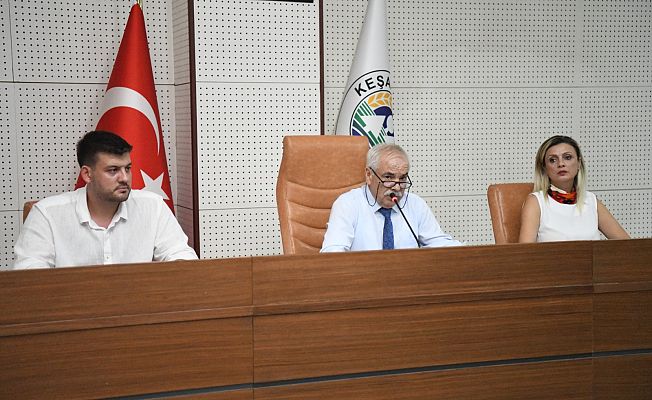 BAŞKAN ÖZCAN, "İÇİM SIZLIYOR AMA SATMAK ZORUNDAYIZ"