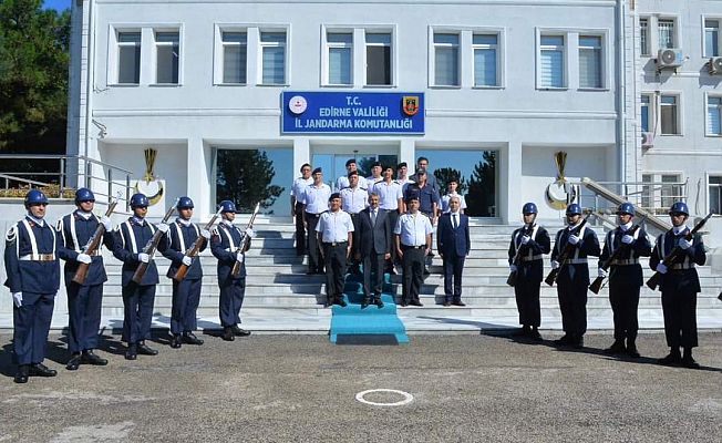 VALİ SEZER’DEN JANDARMA ALBAY ERMİŞ’E ZİYARET