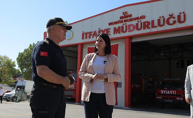 BAŞKAN AKIN'DAN  İTFAİYE MÜDÜRLÜĞÜ'NE ZİYARET